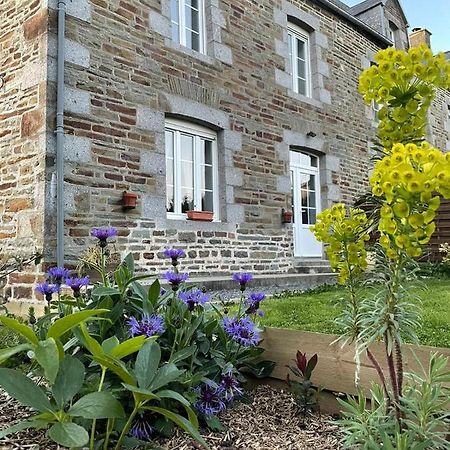 Maison de La Besliere Folligny Exterior foto